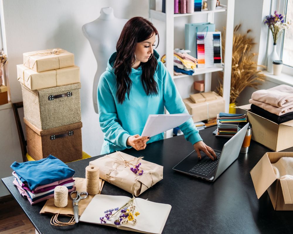 Dropshipping, small business, ecommerce businesses